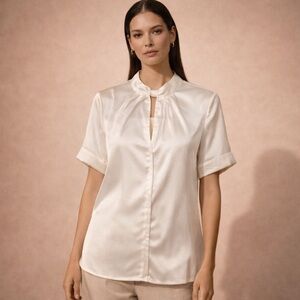 Neiman Marcus Ivory Silk Blouse | Effortless Luxury Staple Size Small